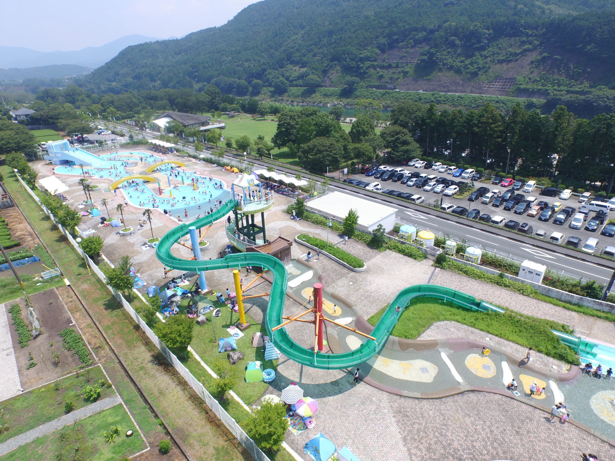 【三重県】大人も子供も楽しめるおすすめプール 3選 - たまろぐ